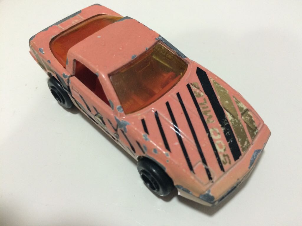 Chevrolet Corvette - Majorette toy car collectible - Main Image 2