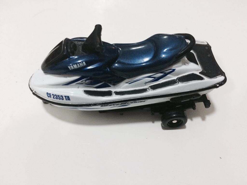 Yamaha CF 2353 TA - NewRay toy car collectible - Main Image 2