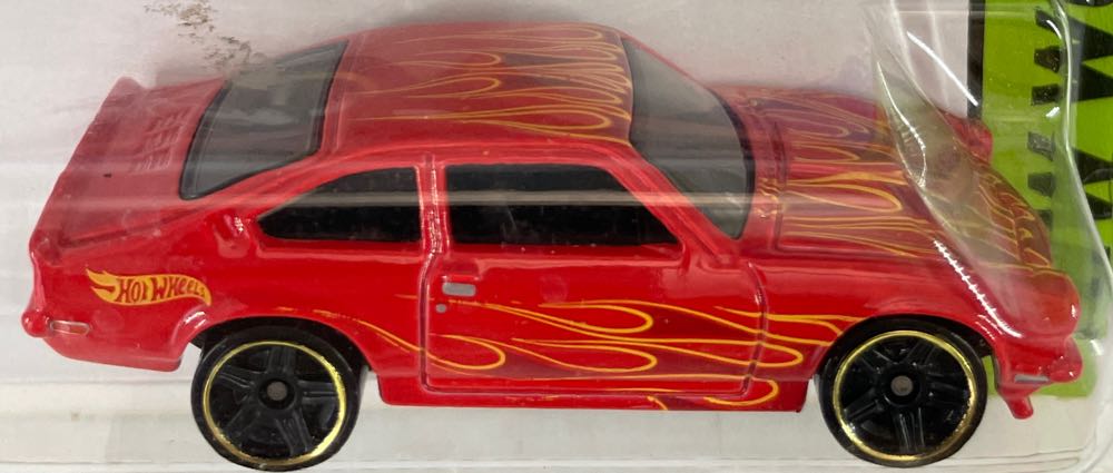 Vega V8 Custom - HW WORKSHOP toy car collectible - Main Image 2