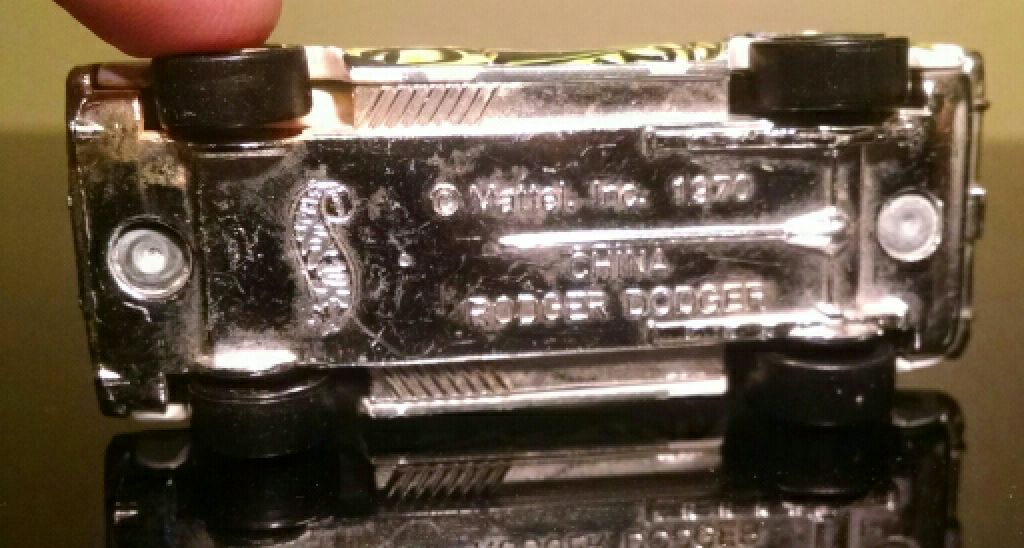 Roger Dodger - 2003 Raptor Blast 5-Pack toy car collectible - Main Image 2