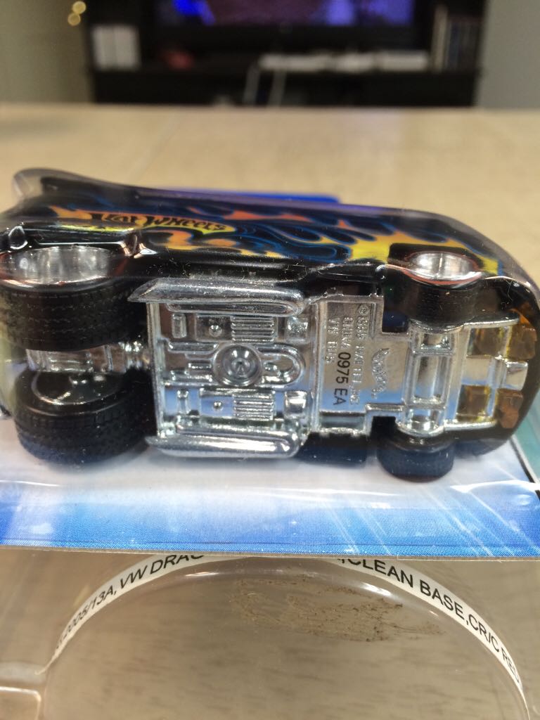 Drag Bus Th - 2005 Treasure Hunt Series toy car collectible - Main Image 2