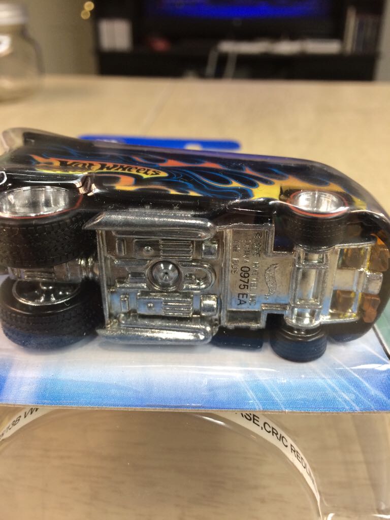 2005 Treasure Hunt - 2005 Treasure Hunt Series toy car collectible - Main Image 2