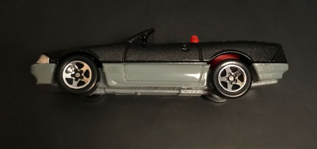 *Mercedes-Benz SL, White & Red, Hot Wheels California Dreamin’ - Super Show Car toy car collectible - Main Image 2