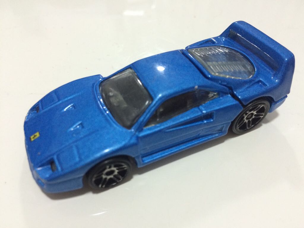 Ferrari - Hotwheels toy car collectible - Main Image 2