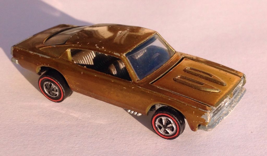 Custom Barracude - Sweet 16 toy car collectible - Main Image 2