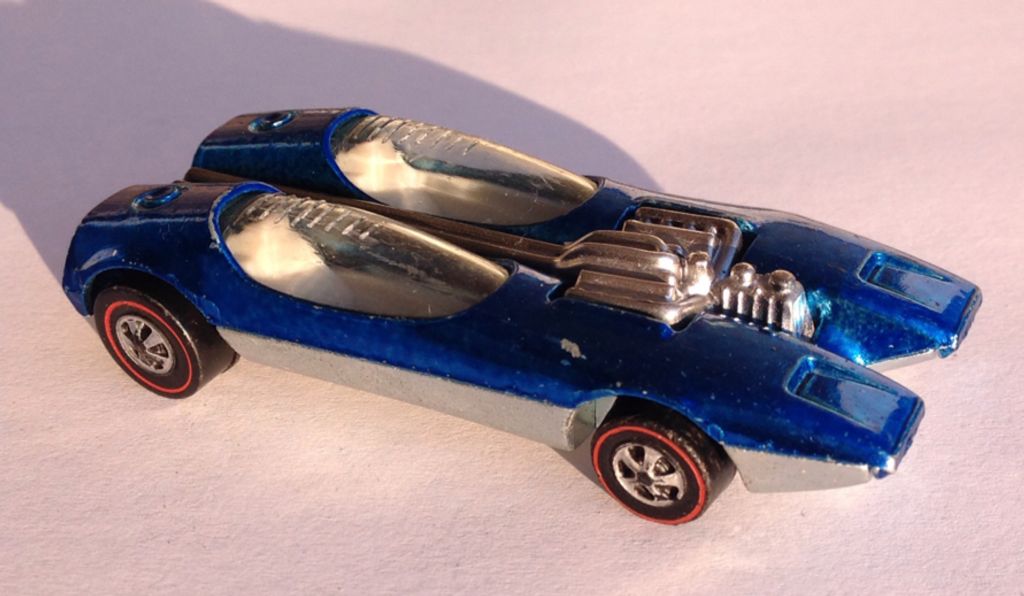 Splittin Image  toy car collectible - Main Image 2