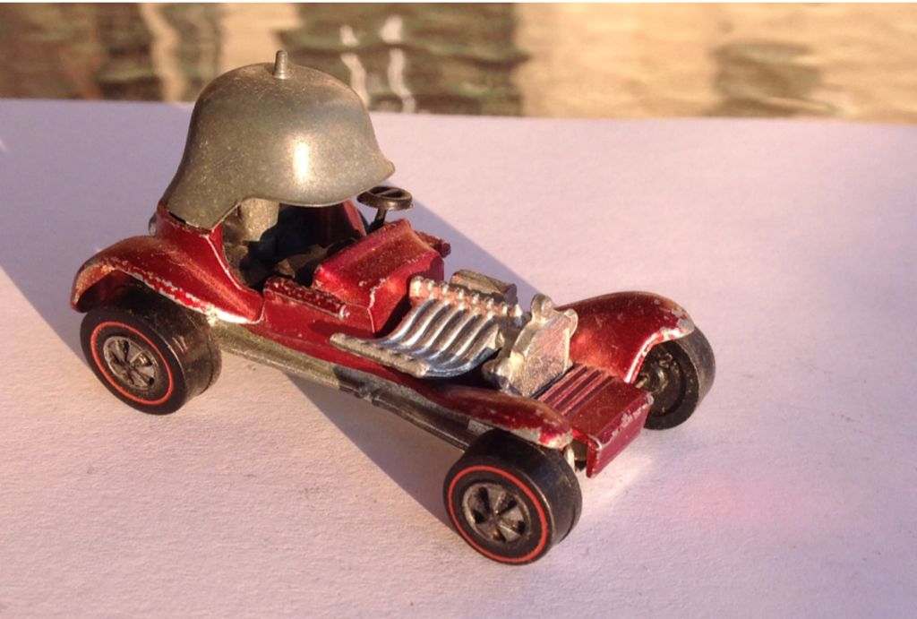 Red Baron w/white inside  toy car collectible - Main Image 2