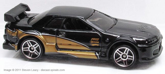 Nissan Skyline - 2008 Web Trading Cars toy car collectible - Main Image 2