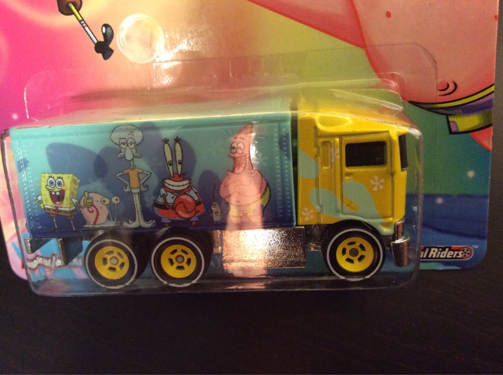 Hiway Hauler - Pop Culture Sponge Bob toy car collectible - Main Image 2