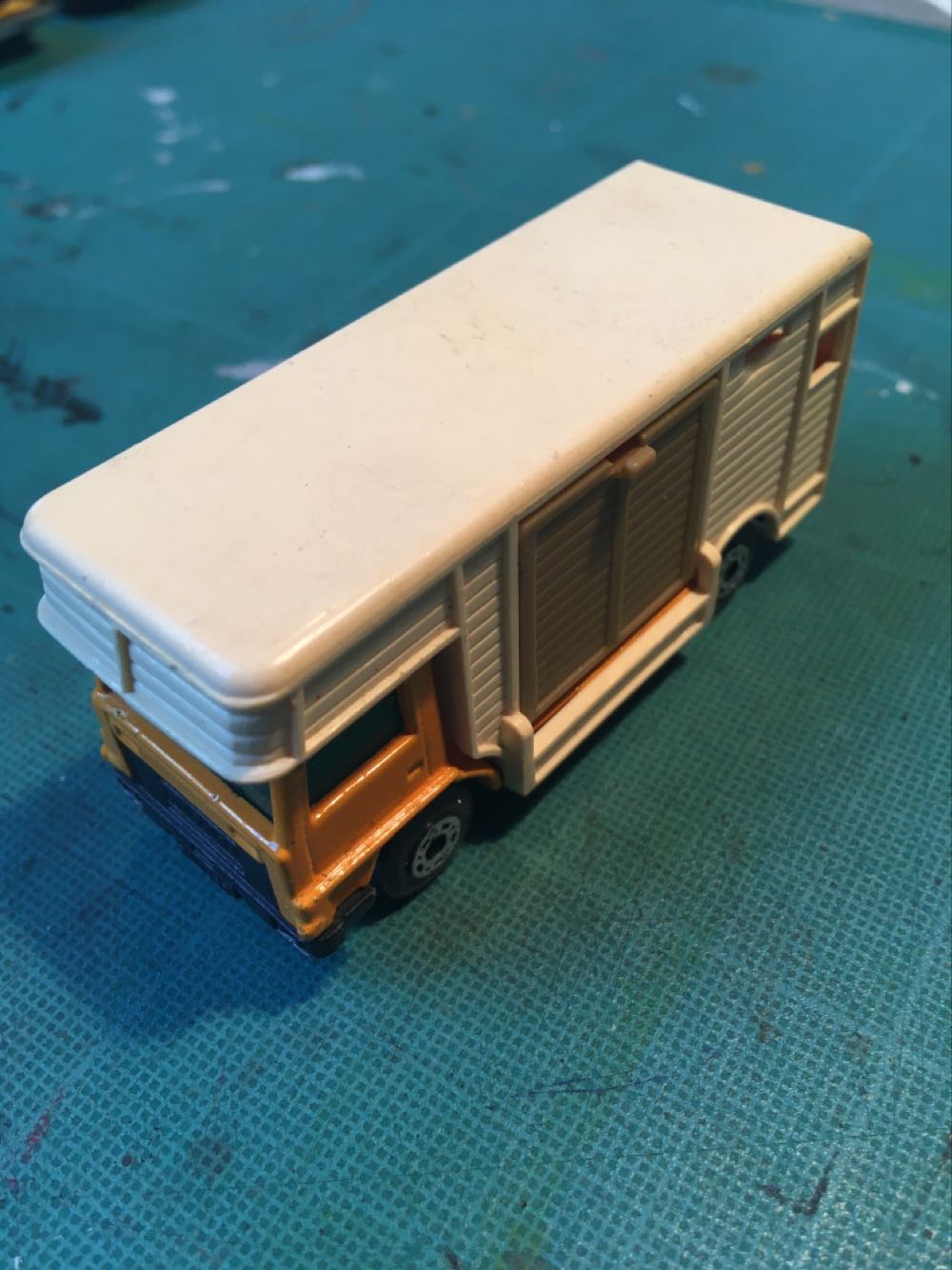 Loose Bedford Horse Box - Matchbox Superfast toy car collectible - Main Image 3