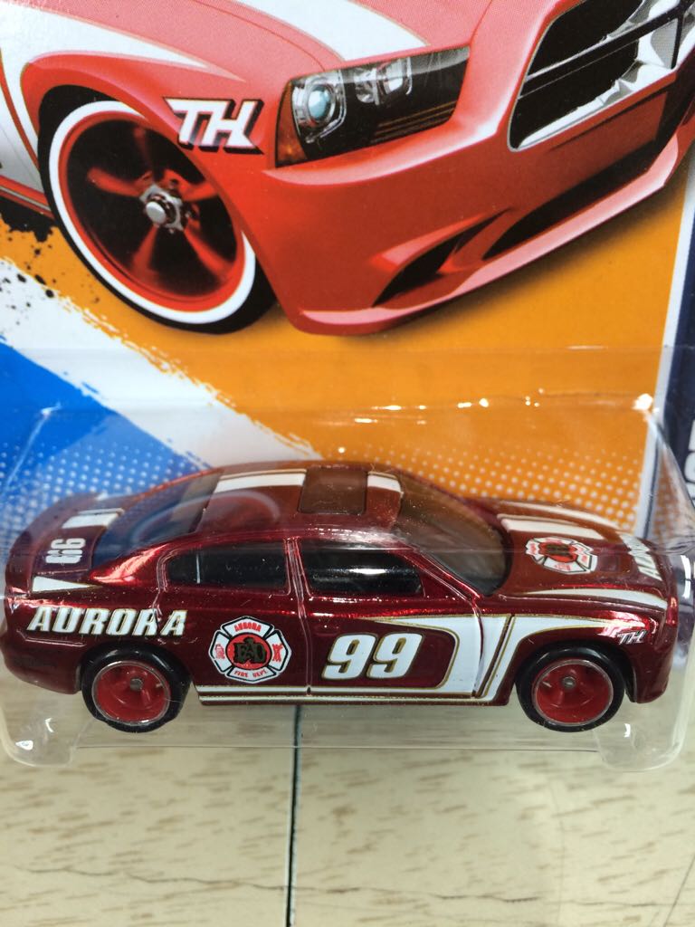 Super Dodge Charger R/T 2011 - 2012 Super Treasure Hunt Series toy car collectible - Main Image 2