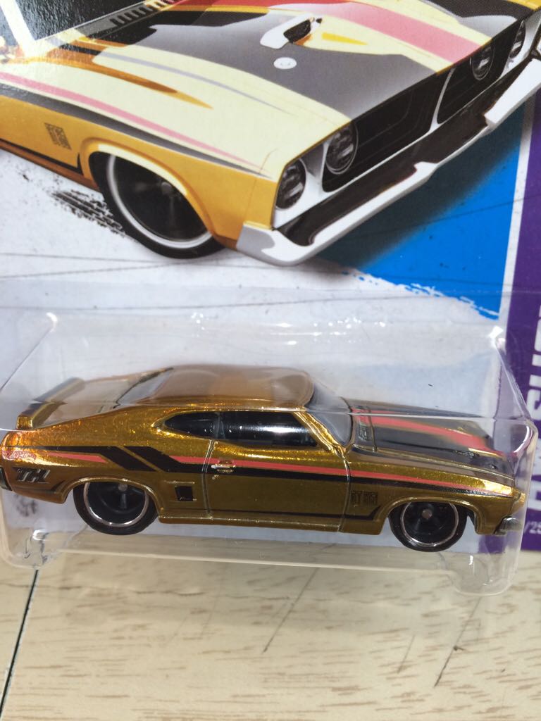 Super Ford Falcon XB 1973 - Super Treasure Hunt toy car collectible - Main Image 2