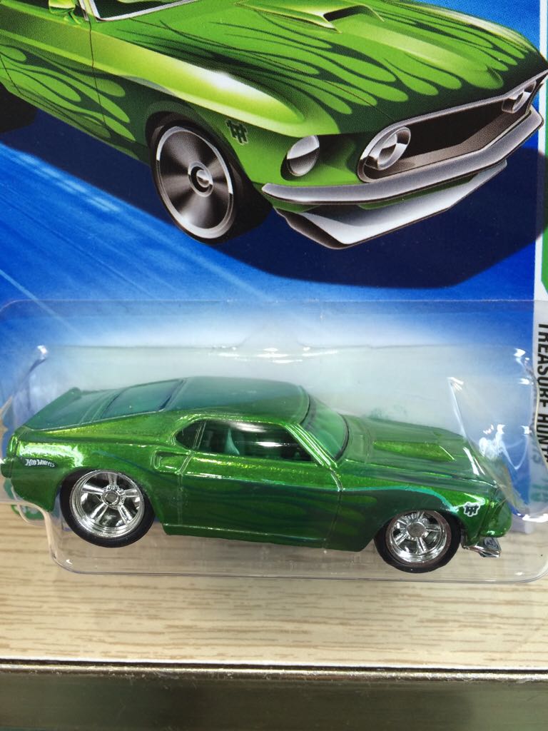 2010 Super Treasure Hunt - 2010 Super Treasure Hunt Series toy car collectible - Main Image 2