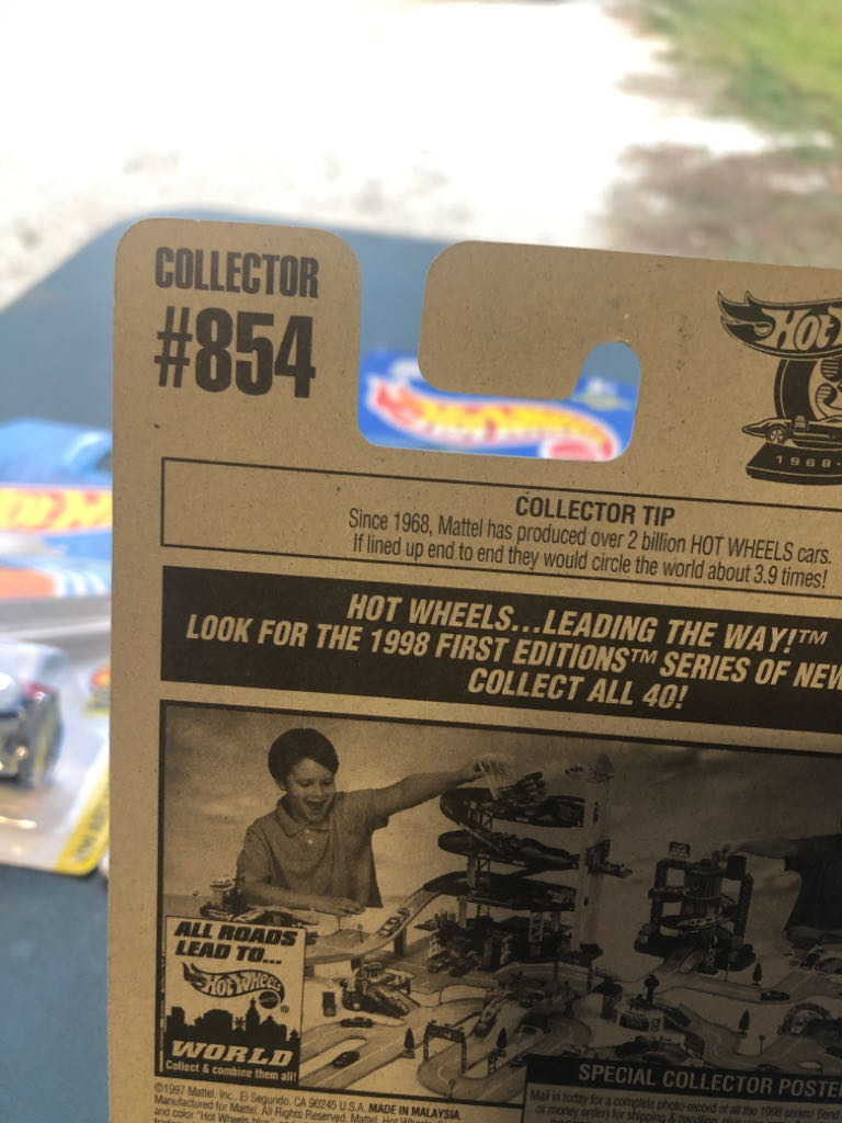 1998 Hot Wheels Porsche 959 - 1998 Hot Wheels toy car collectible - Main Image 2