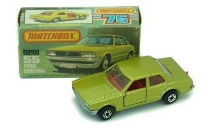 Ford Cortina - Matchbox Superfast toy car collectible - Main Image 2