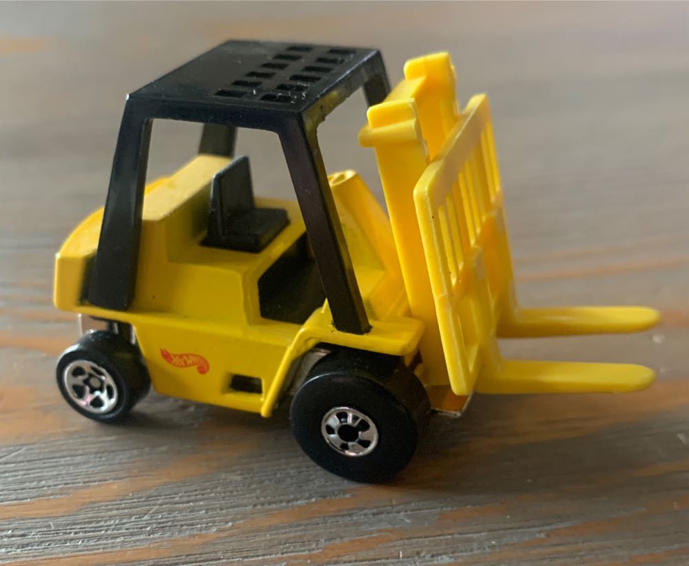 Forklift - toy car collectible - Main Image 2