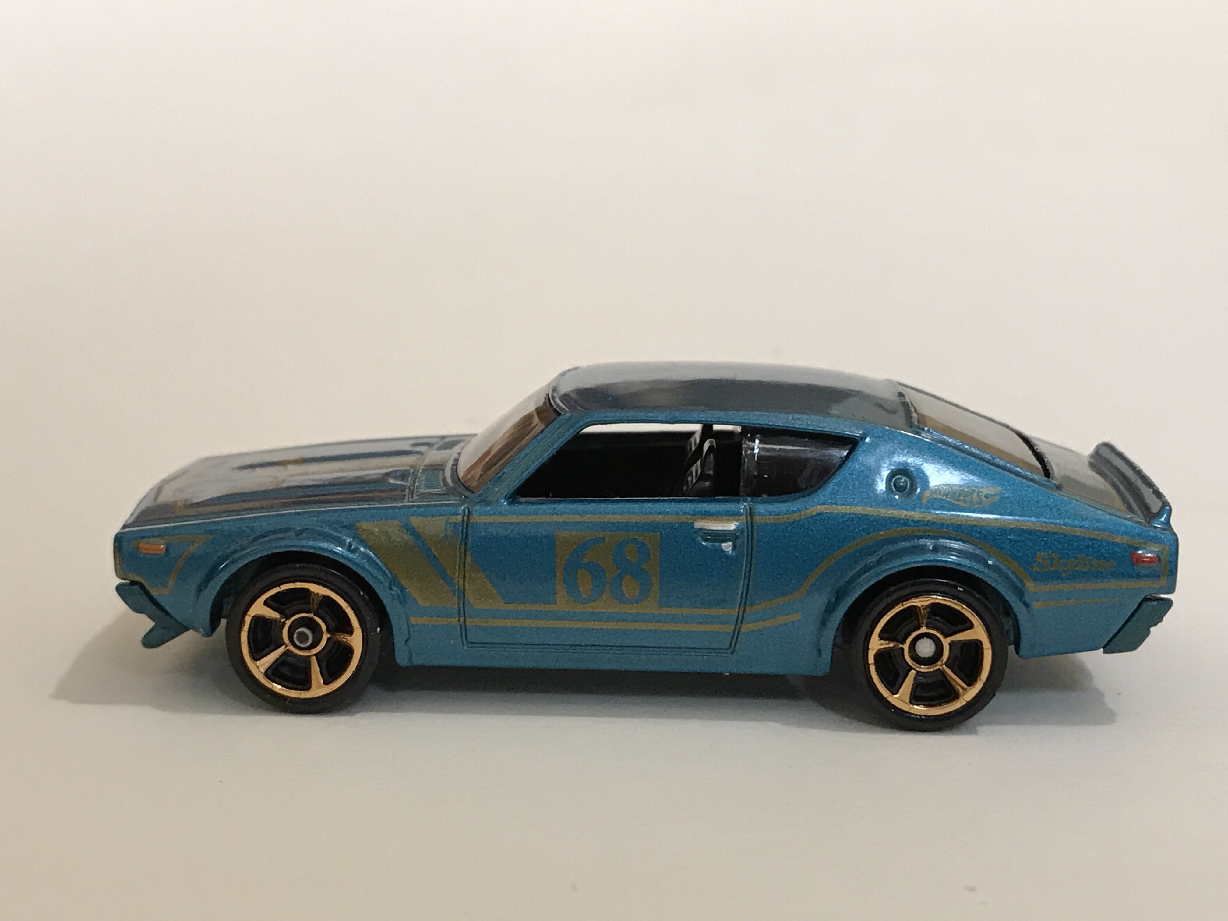 Nissan Skyline 2000GT-R - 2014 - HW CITY - NIGHTBURNERZ toy car collectible - Main Image 3