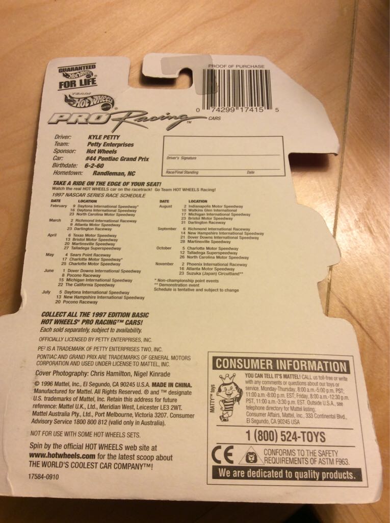 Kyle Petty - PRO RACING toy car collectible - Main Image 2