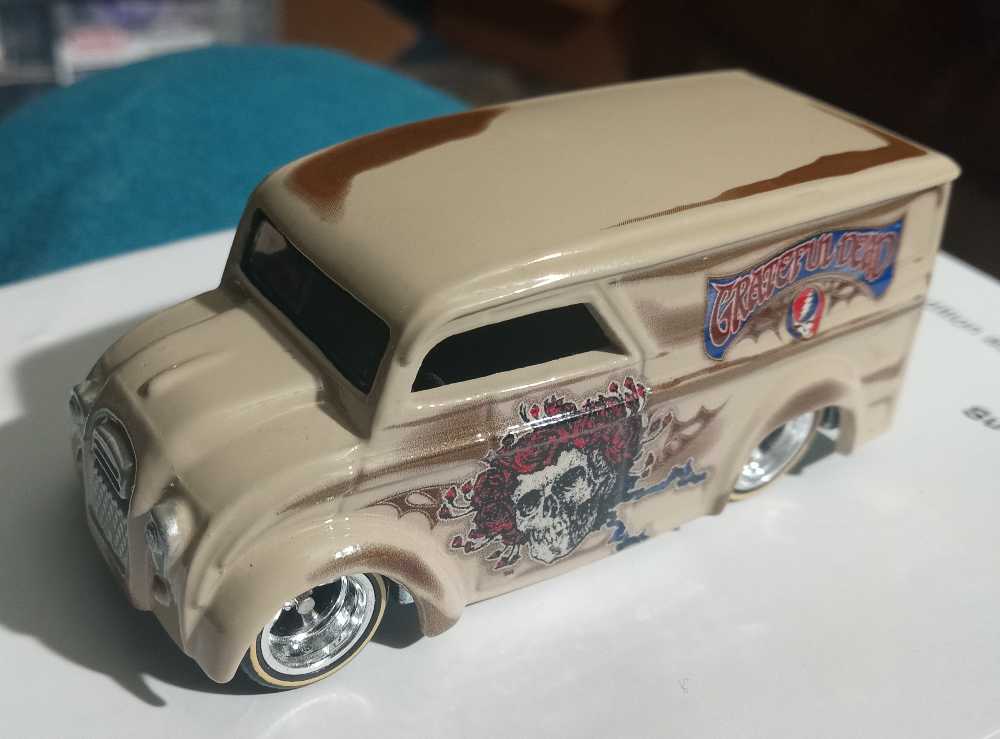 Dairy Delivery (Greatful Dead) - Pop Culture - Grateful Dead toy car collectible - Main Image 3
