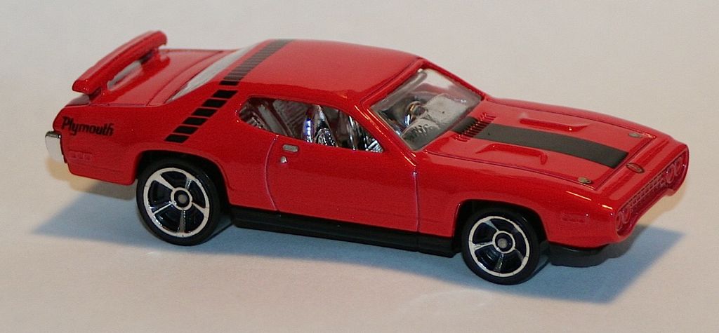 ’71 Plymouth Road Runner - 2012 New Models toy car collectible - Main Image 2
