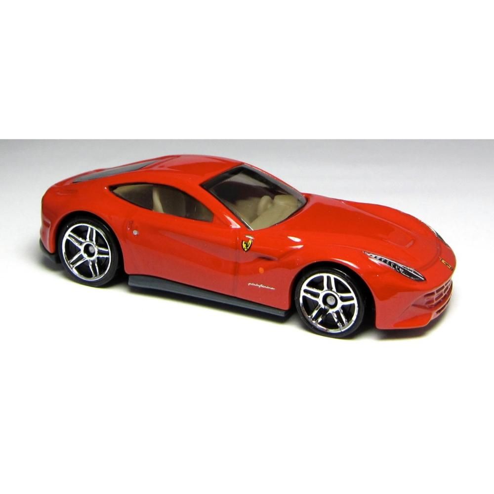 Loose Ferrari F12 Berlinetta - HW Showroom - 2013 toy car collectible - Main Image 2