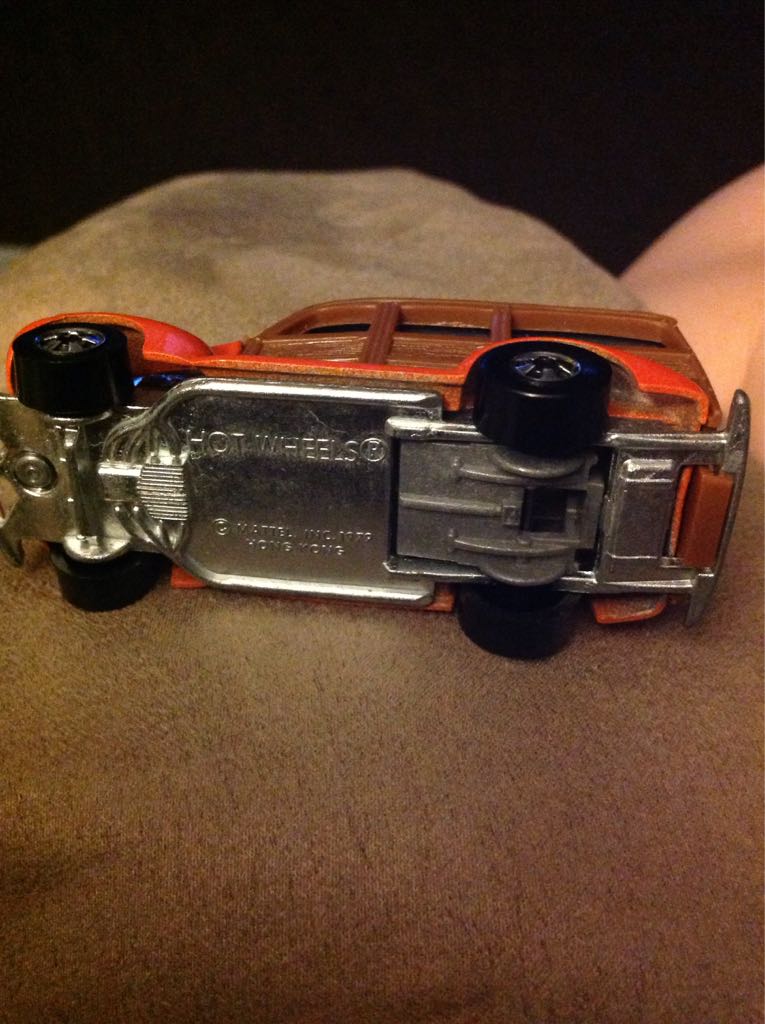 ’40s Woodie - Hi Rakers toy car collectible - Main Image 2