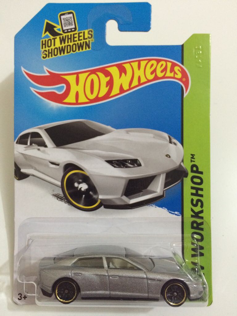 6.1 Isuzu Elf - CHINA