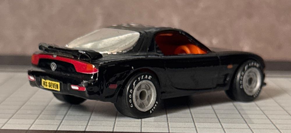 Mazda RX-7 - MBX World Class toy car collectible - Main Image 2