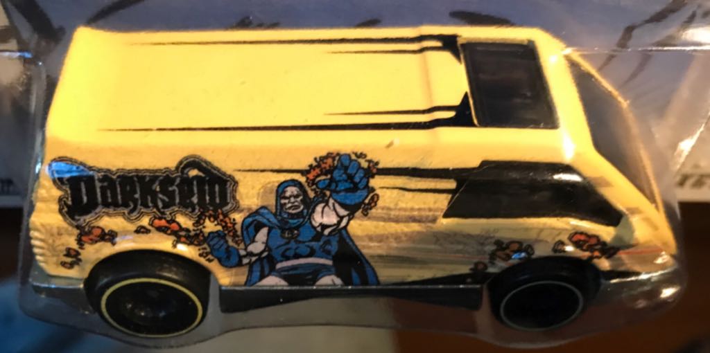 Dream Van XGW - DC Comics Originals toy car collectible - Main Image 2