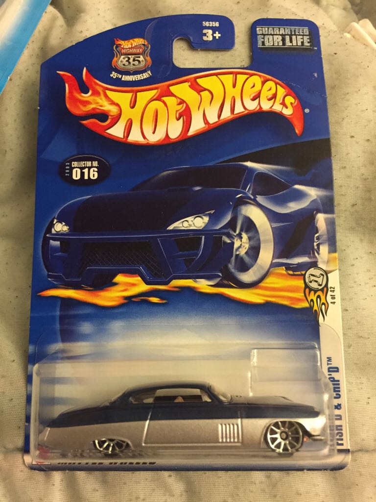 Johnny Lightning - 1961 Chevy Impala SS