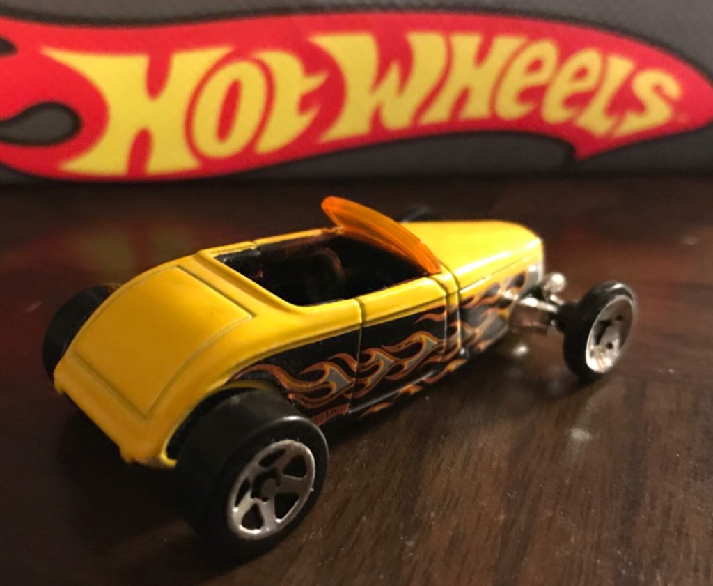 080 - 1933 Ford Lo-Boy - Mattel Wheels toy car collectible - Main Image 2