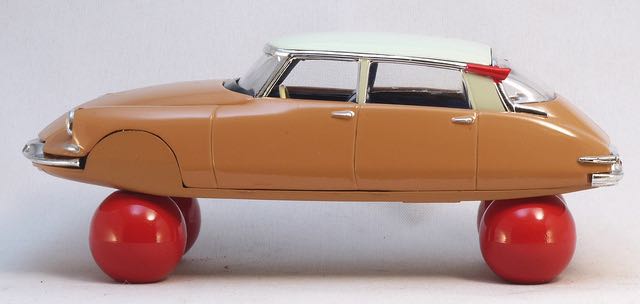 Peter Brock and David Oxton - Bathurst 1985 VK Commodore 