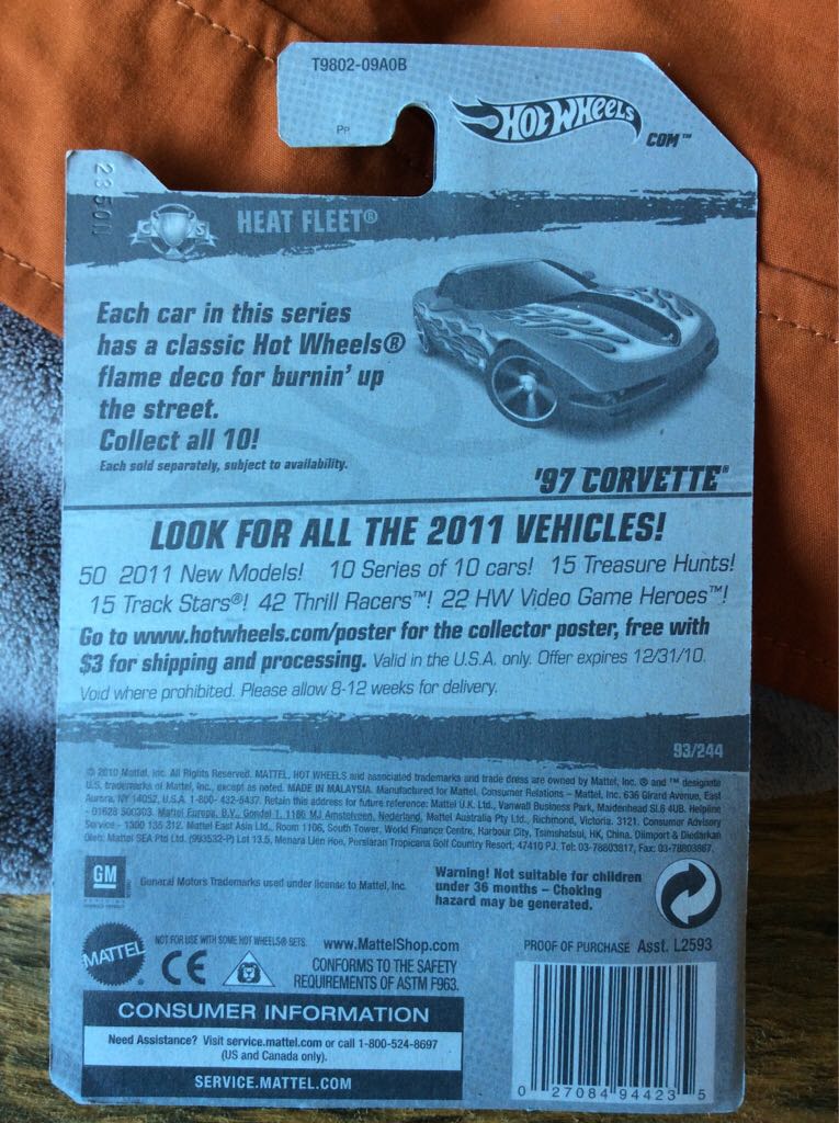 Hot Wheels - Heat Fleet toy car collectible - Main Image 2