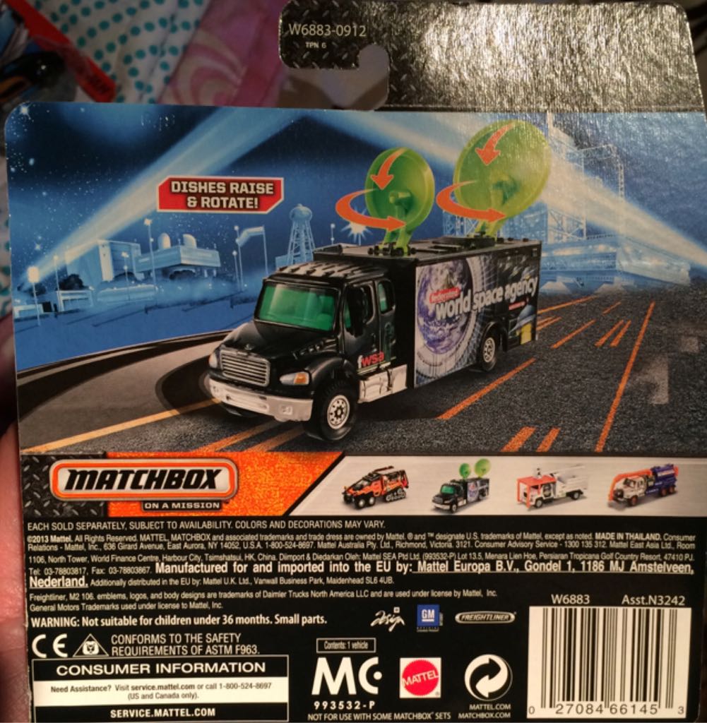 Freightliner Business Class M2 106 Satellite Truck - MBX Work Vehicles toy car collectible - Main Image 2