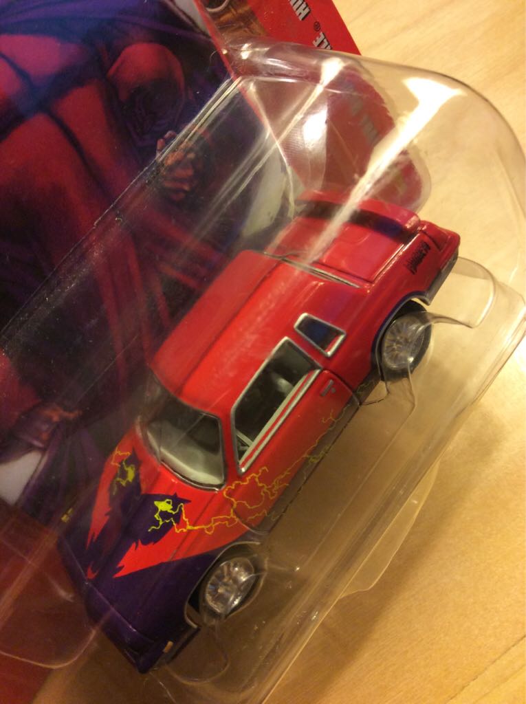 Johnny Lightning - Magneto - X-MEN toy car collectible - Main Image 2