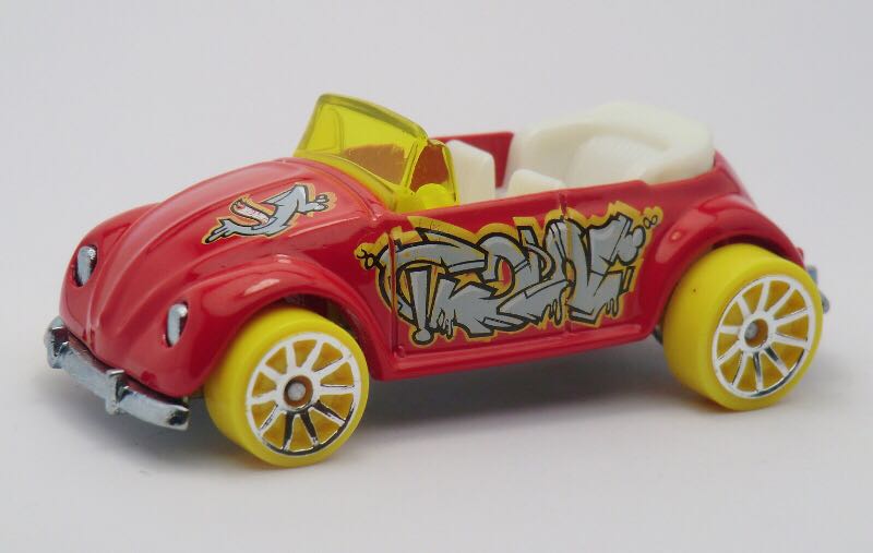 Beetle Conversible  toy car collectible - Main Image 2