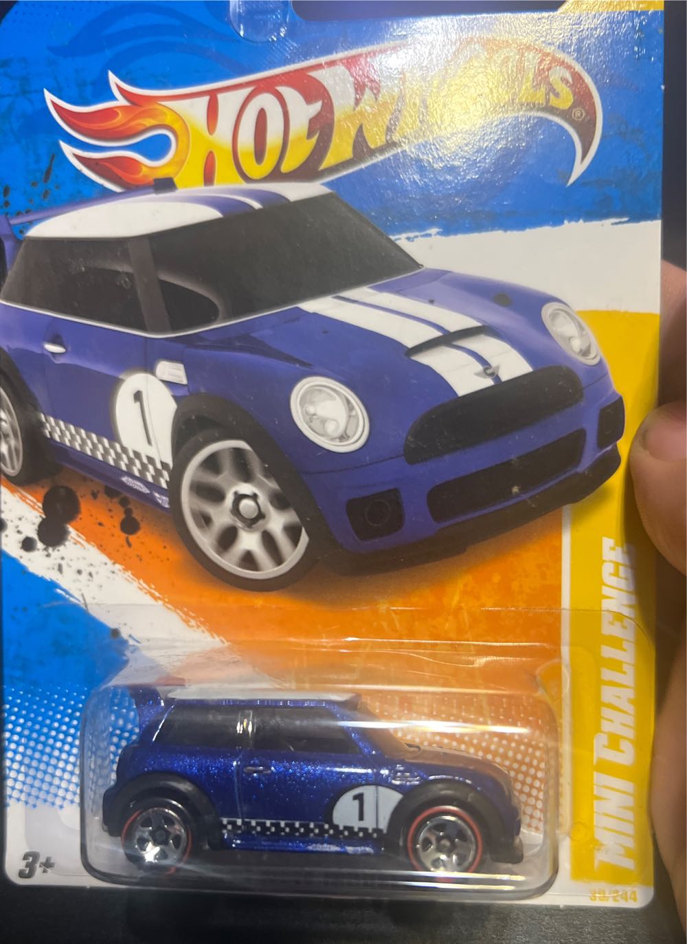 Mini Challenge - 2011 New Models toy car collectible - Main Image 3