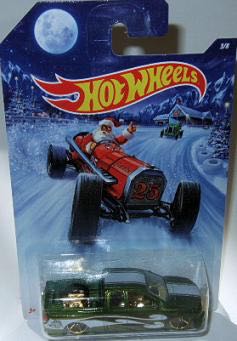 Nissan Titan - HW Holiday Hot Rods - 2014 toy car collectible - Main Image 2