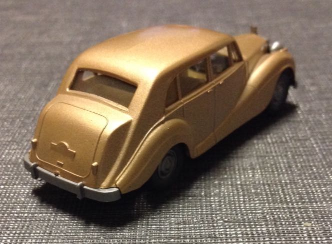 Rolls Royce   toy car collectible - Main Image 2