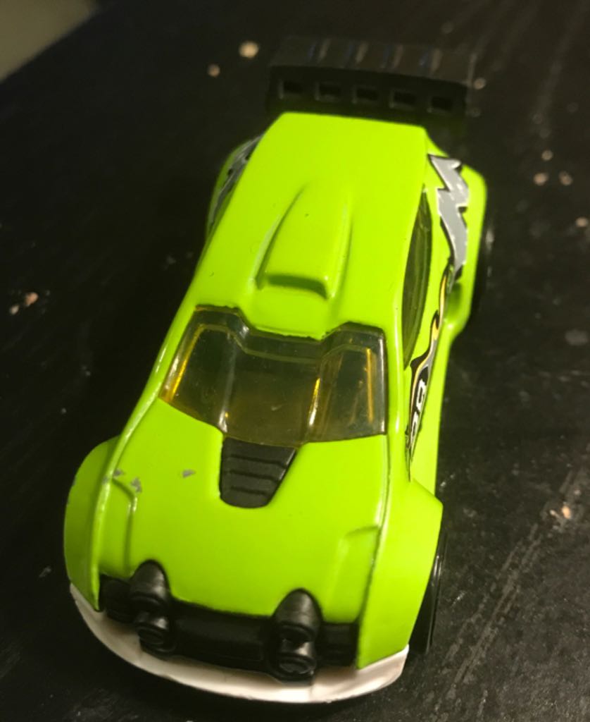 Fast 4wd  toy car collectible - Main Image 2