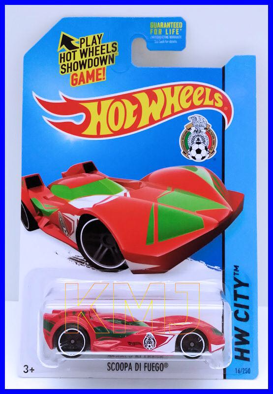 Scoopa Di Fuego - HW City - 2014 toy car collectible - Main Image 2