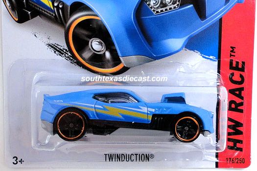 Twinduction - HW Race - 2015 Track Aces toy car collectible - Main Image 2
