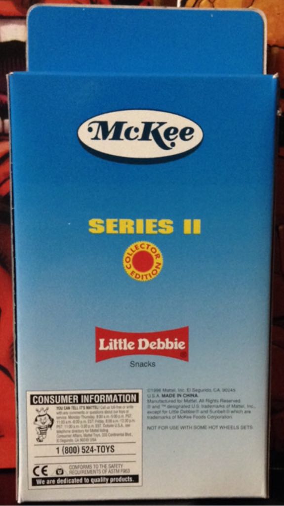 Little Debbie - Little Debbie Series 2 toy car collectible - Main Image 2
