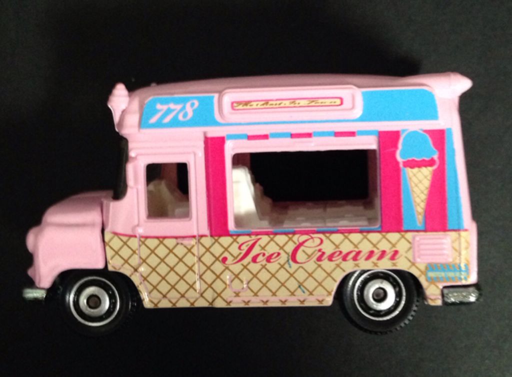 Matchbox Ice Cream Van  toy car collectible - Main Image 2