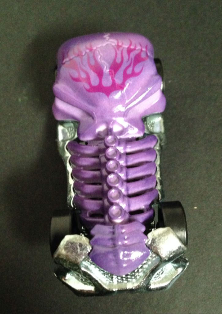 Hot Wheels Skull Crusher Purple  toy car collectible - Main Image 2
