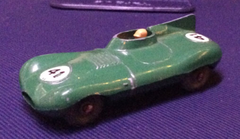 D-Type Jaguar - MBX 1-75 toy car collectible - Main Image 1