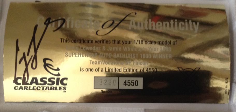 Bathurst Winner 2008 - Craig Lowndes And Jamie Whincup  - Bathurst Winners 1/18 toy car collectible - Main Image 2