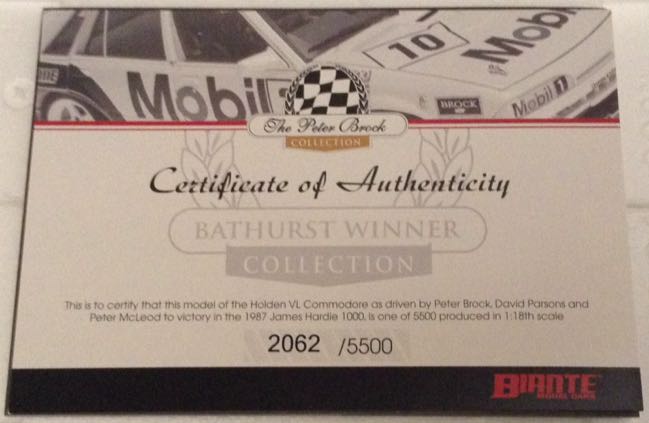 Bathurst Winner 1987 - Peter Brock , Petr Mcleod and David Parsons - Bathurst Winners 1/18 toy car collectible - Main Image 2