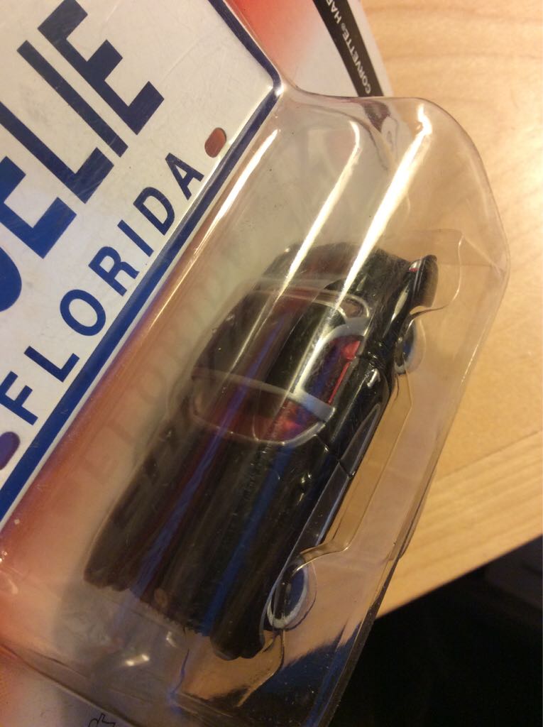 Johnny Lightning - 1957 Corvette Hardtop - Class of 57 - Release 1 toy car collectible - Main Image 2
