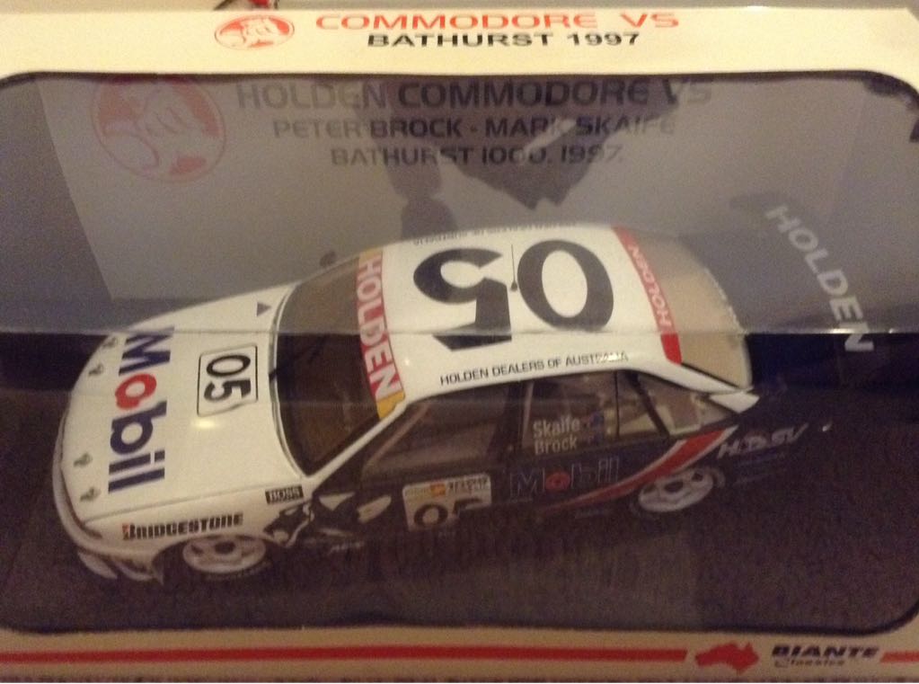 Kevin Bartlett and Colin Bond - Bathurst 1982 Chevrolet Camaro Z28